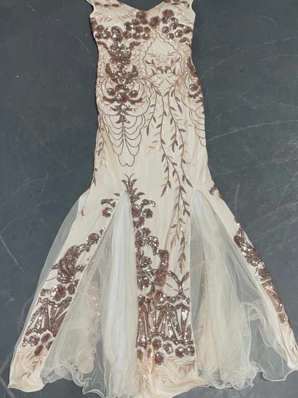 New Rose Gold Beaded V neck Mesh Sequin Formal Evening Gown Mermaid